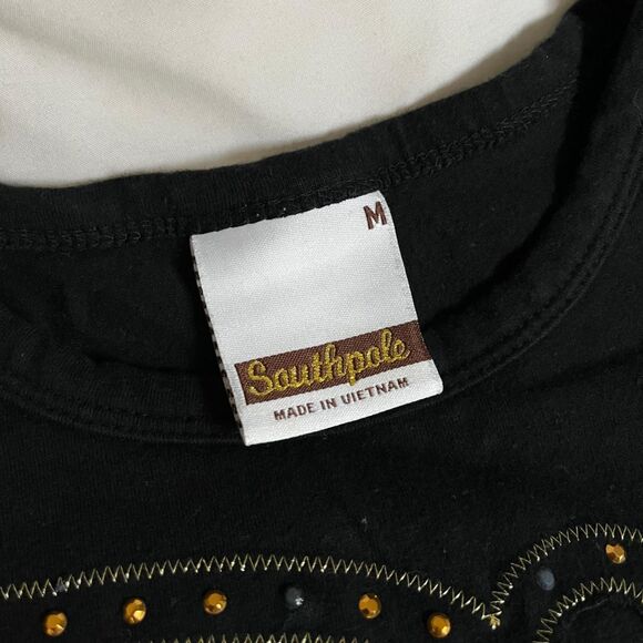 Vintage Y2K Black & Gold Short Sleeves Form Fitting Graphic Tee from Southpole - Picture 4 of 4